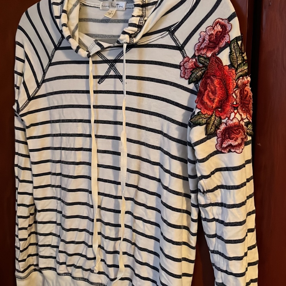 Small, striped hoodie with flower patchwork detail